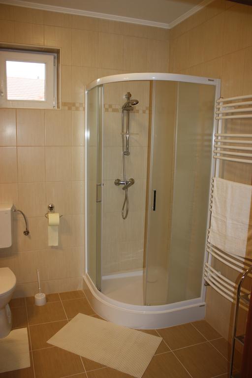 Kiserdő Vendégház Rajka Habitación foto